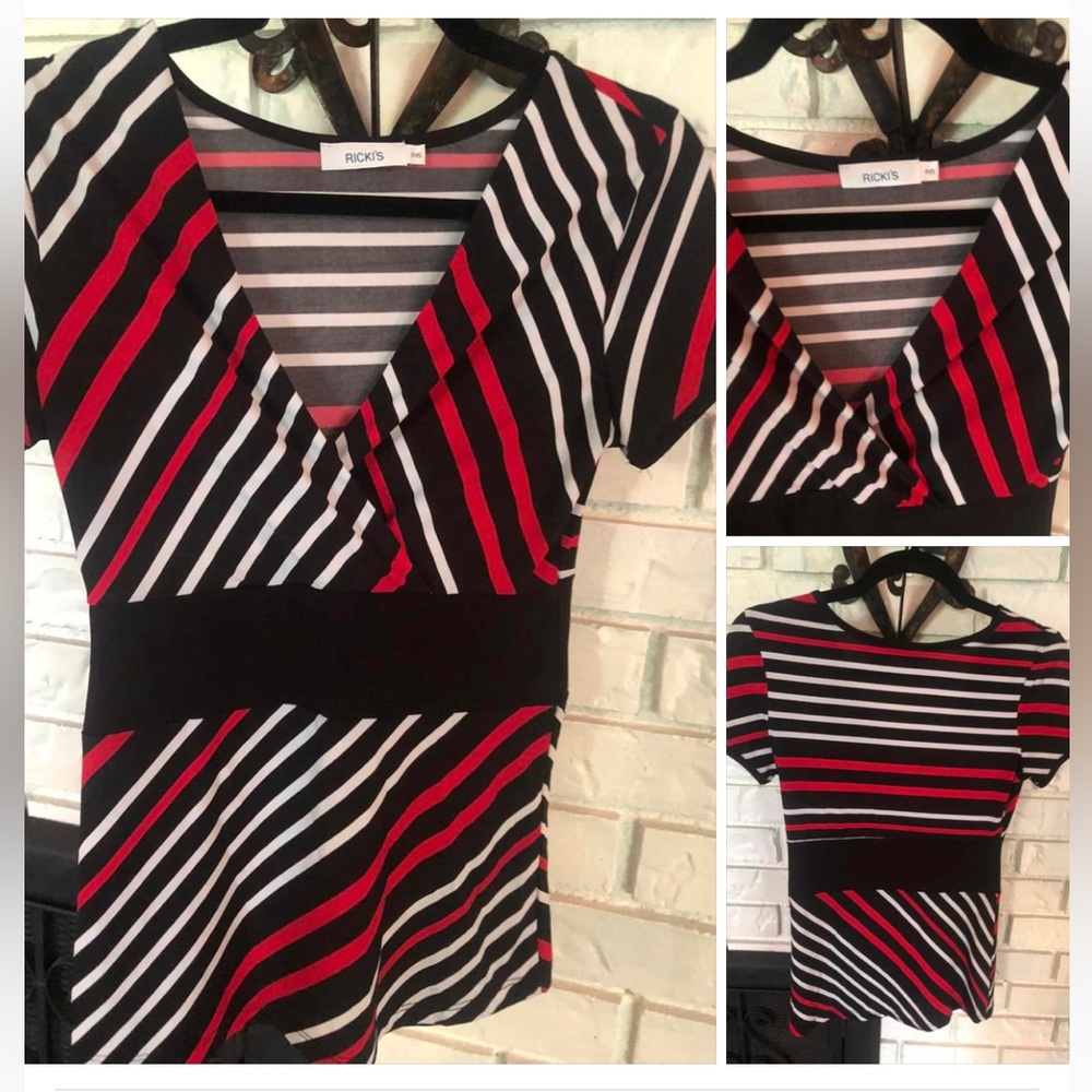 20/$20 RICKIS S retro style top